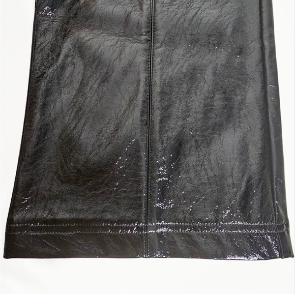 NWT • SEVEN FOR ALL MANKIND • Shiny Black Cropped Faux Leather Wide Leg Pants - Picture 4 of 8